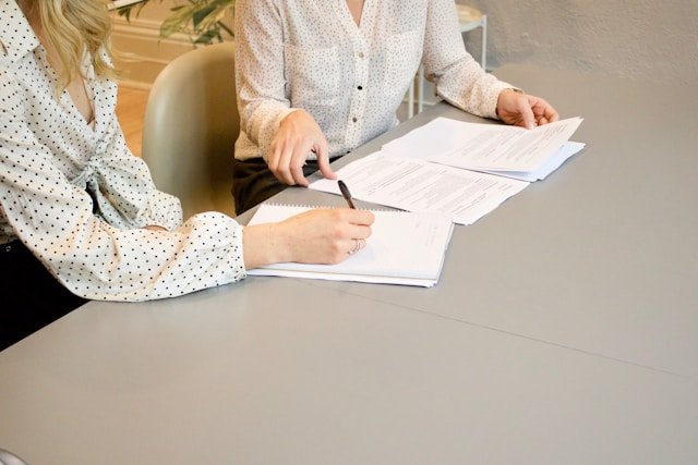 Como saber se a casa em Balneário Camboriú que estou comprando está regularizada?